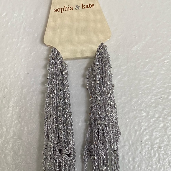 Glittery silver scarf - Picture 2 of 3